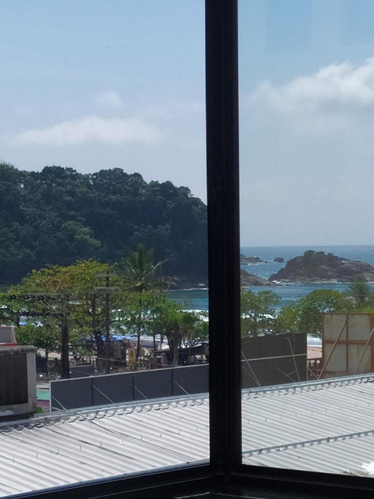 Apartamento Com Vista A 70m Da *